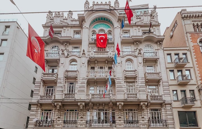 Taksim’de bir tarih ve sanat üssü olarak Mısır Apartmanı