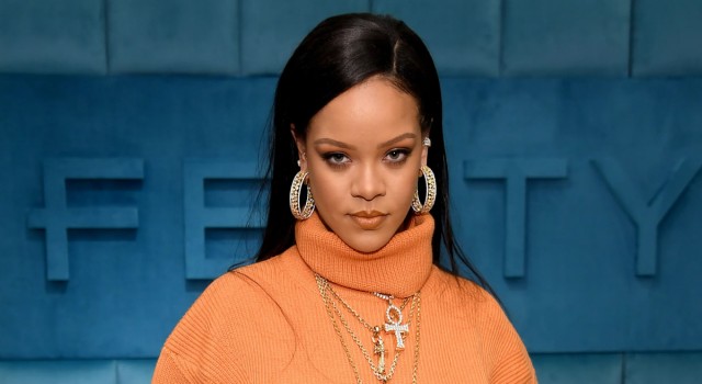 Rihanna, CEO’luk görevinden ayrıldı