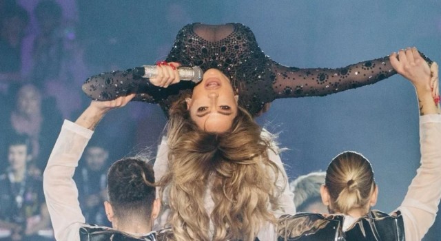 Hadise, Aleyna Tilki’ye gönderme mi yaptı? Ece Seçkin üzerine alındı