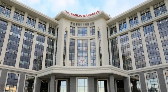 Sağlık Bakanlığı’ndan 81 ile genelge: Bayramda sağlık hizmetleri aksamayacak