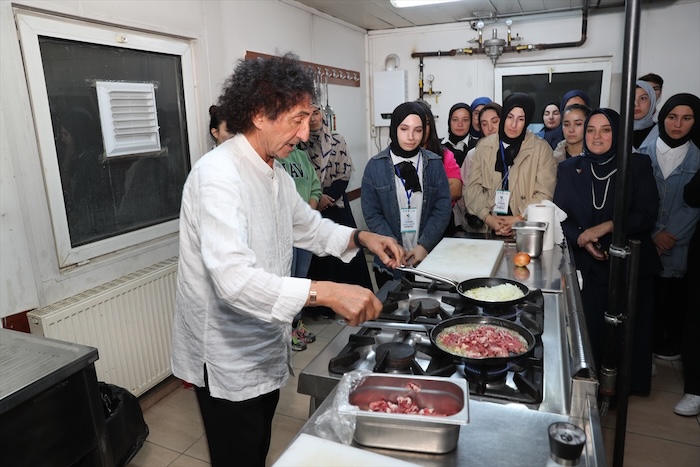 Ünlü Şef Hüseyin Özer, Erzincan’da!